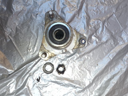 Suzuki lt50 front hub - suzuki,